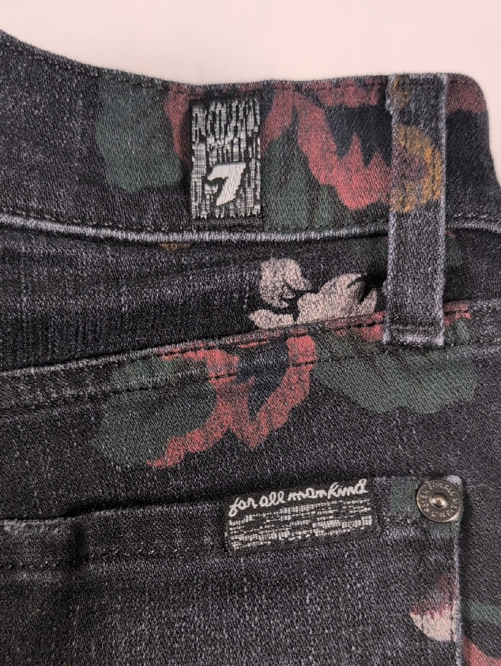 7 for All Mankind Roxanne Black Floral Skinny Ankle Jeans Size 25 - Picture 12 of 12